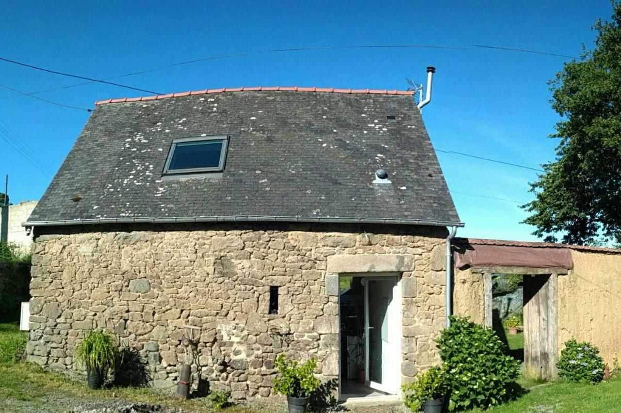 Gite Le Valet, T2 Classe 3 Etoiles, Entre Rennes Et Saint-Malo La Chapelle-aux-Filzméens Exteriör bild
